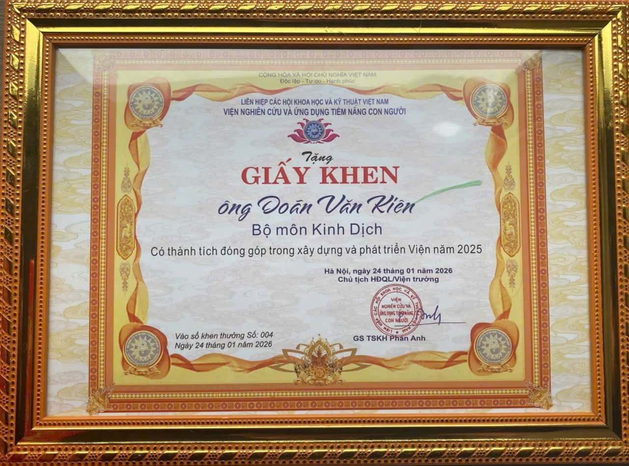Giấy khen Viện Tiềm năng con người cấp cho Thầy Doãn Văn Kiên